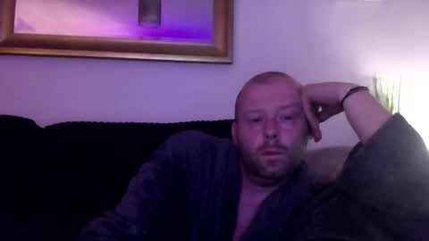 Snapshot of ukmatty3 chatting on September 2025 08:47:02 PM ukmatty3 online show from September 2025 08:47:02 PM