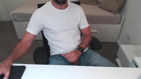 Snapshot of ulep chatting on October 2025 09:08:01 AM Ulep online show from October 2025 09:08:01 AM