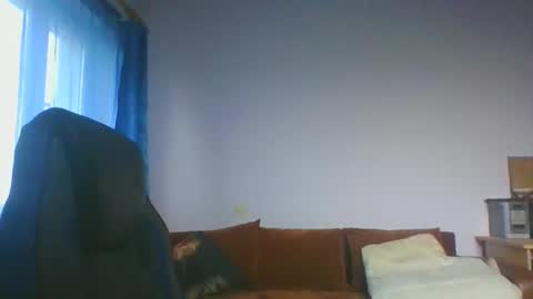 Snapshot of ulmeni4 chatting on November 2025 02:35:01 PM ulmeni4 online show from November 2025 02:35:01 PM