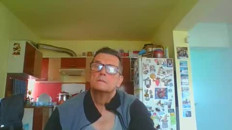 Snapshot of ulmeni7 chatting on April 2026 10:58:02 AM ulmeni7 online show from April 2026 10:58:02 AM