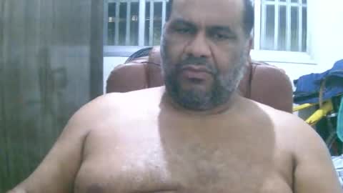 ulmo_br online show from October 2025 02:34:01 AM