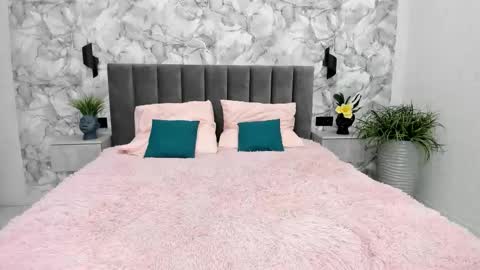 Snapshot of ultima_ma18 chatting on November 2025 12:56:02 AM Melena online show from November 2025 12:56:02 AM