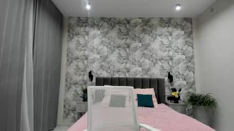 Snapshot of ultima_ma18 chatting on December 2025 12:49:02 AM Melena online show from December 2025 12:49:02 AM