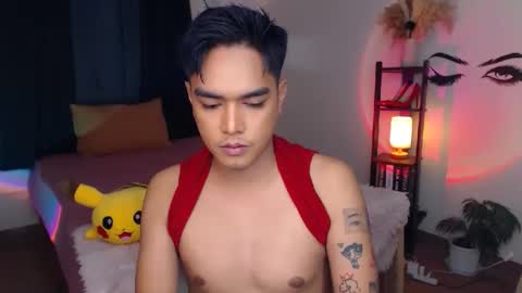 Snapshot of ultimatesexytrans chatting on February 2025 09:58:02 PM Alex online show from February 2025 09:58:02 PM