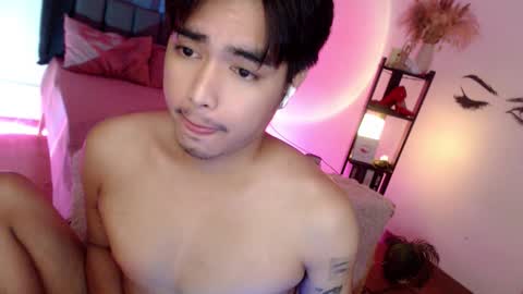 Snapshot of ultimatesexytrans chatting on September 2025 10:54:01 PM Alex online show from September 2025 10:54:01 PM