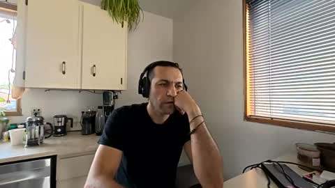Snapshot of ultratoaster chatting on June 2026 04:51:02 PM ultratoaster online show from June 2026 04:51:02 PM
