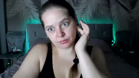 Snapshot of ulystar chatting on October 2025 07:20:01 AM Ulyana online show from October 2025 07:20:01 AM