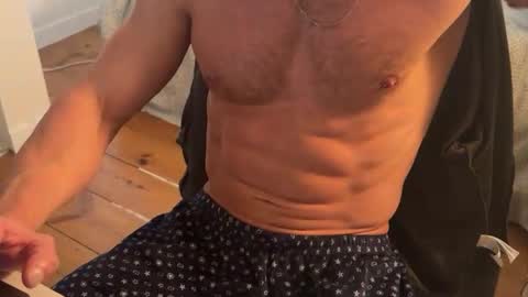 Um CM online show from March 2026 02:33:02 PM