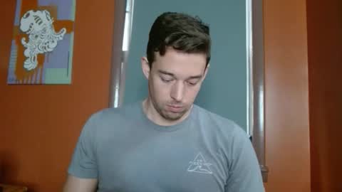 Andrew online show from January 2026 07:04:01 PM