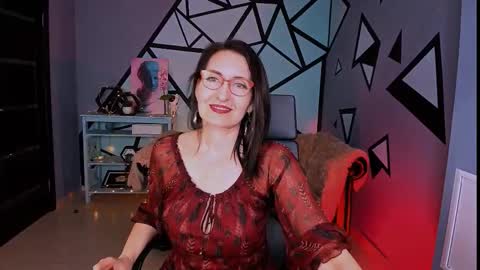 UnaTera online show from February 2026 09:52:01 AM