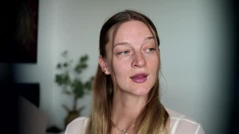 Sasha online show from February 2026 02:07:02 AM