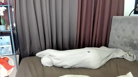 uncensoredcock1 online show from December 2025 06:15:01 PM