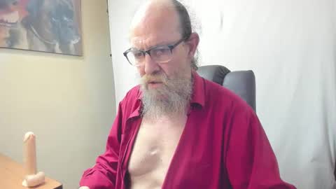 Uncle Hottie online show from February 2026 10:20:02 PM