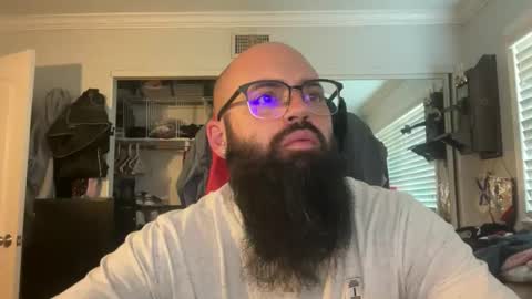 Snapshot of uncutbeard129840 chatting on October 2025 11:46:01 PM uncutbeard129840 online show from October 2025 11:46:01 PM