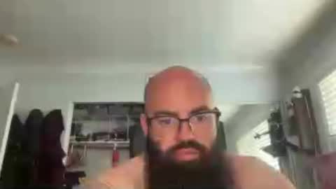uncutbeard129840 online show from June 2026 01:24:02 PM
