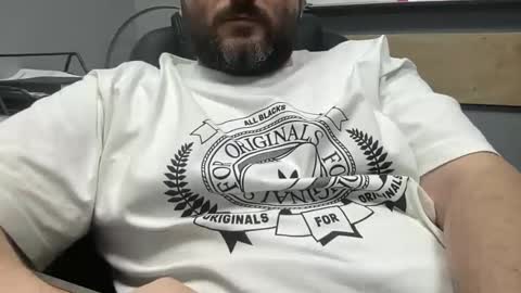 uncutdude321 online show from February 2026 01:39:02 PM