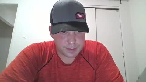 Snapshot of uncutstud18 chatting on November 2025 05:32:02 AM UncutStud online show from November 2025 05:32:02 AM