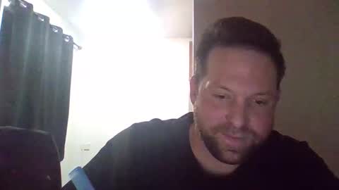 Snapshot of uncutstud18 chatting on December 2025 01:21:02 AM UncutStud online show from December 2025 01:21:02 AM