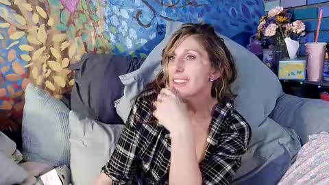 Snapshot of unforgettable138 chatting on April 2026 08:50:01 PM Unforgettable138- Thankful to be Thankful Thanksgiving Broadcast Tonight xo online show from April 2026 08:50:01 PM