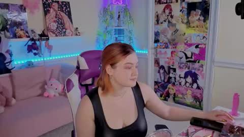 Snapshot of unholy_lady chatting on January 2026 06:17:02 AM Unholy Lady online show from January 2026 06:17:02 AM