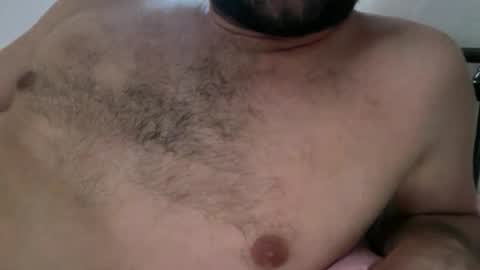 Snapshot of universalstudihoes chatting on February 2026 10:26:02 PM universalstudihoes online show from February 2026 10:26:02 PM