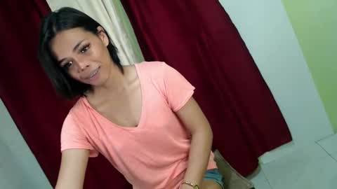 Snapshot of unknown_trans18 chatting on December 2024 01:56:02 AM unknown_trans18 online show from December 2024 01:56:02 AM