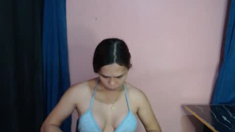 unknown_trans18 online show from December 2025 01:11:01 AM