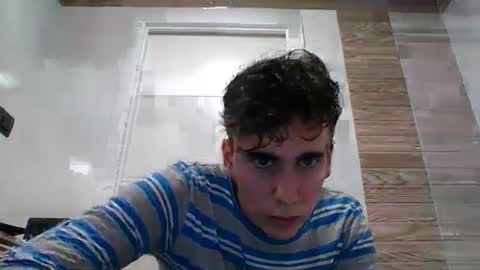 unknownuser414606 online show from March 2025 01:40:02 PM