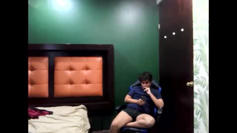 Snapshot of unlimitedfantasy chatting on November 2025 04:59:01 AM Thiago online show from November 2025 04:59:01 AM