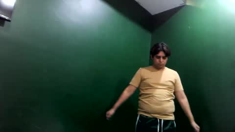 Snapshot of unlimitedfantasy chatting on November 2025 10:37:01 PM Thiago online show from November 2025 10:37:01 PM