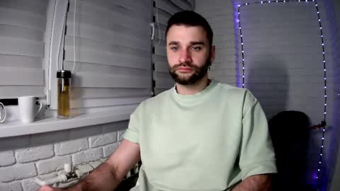 SlavaVibes online show from April 2026 06:20:01 PM