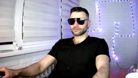 SlavaVibes online show from April 2026 06:38:01 PM