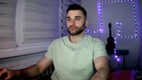 SlavaVibes online show from April 2026 06:49:01 PM