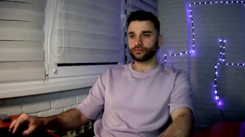 SlavaVibes online show from April 2026 06:57:02 PM
