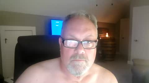 Snapshot of up2later chatting on June 2026 04:13:01 AM up2later online show from June 2026 04:13:01 AM