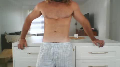 Snapshot of uptonogoodaus chatting on January 2025 07:10:01 AM uptonogoodaus online show from January 2025 07:10:01 AM