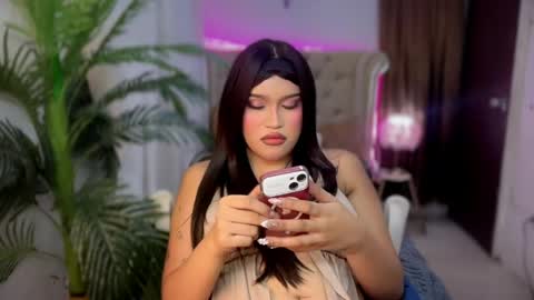 Snapshot of ur_bombshellpatty chatting on April 2026 05:40:01 PM ur_bombshellpatty online show from April 2026 05:40:01 PM