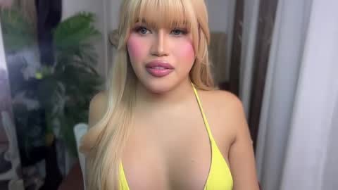 Snapshot of ur_bombshellpatty chatting on May 2026 02:57:01 PM ur_bombshellpatty online show from May 2026 02:57:01 PM