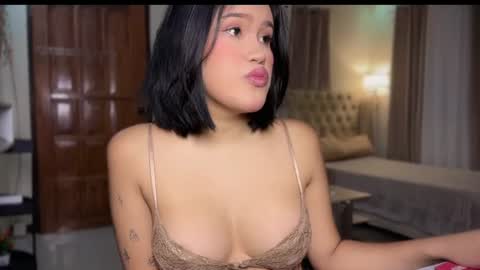 Snapshot of ur_bombshellpatty chatting on July 2026 05:06:02 PM ur_bombshellpatty online show from July 2026 05:06:02 PM