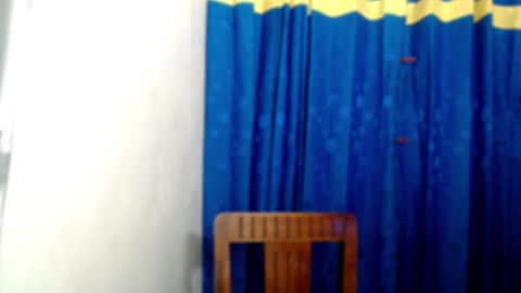 Snapshot of ur_cathy chatting on October 2025 09:39:02 PM catherine online show from October 2025 09:39:02 PM