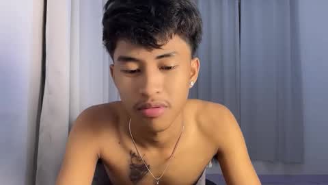 ur_fuckerbttm online show from December 2025 02:11:01 PM