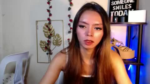 ur_petite_wifexx online show from April 2026 07:45:01 AM