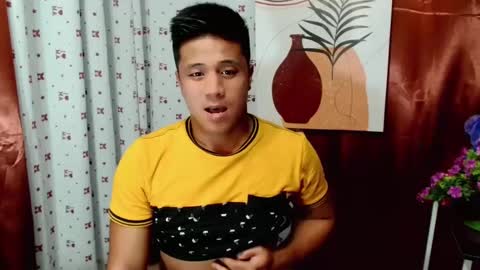 Snapshot of ur_pinoydave chatting on December 2024 02:15:01 PM Dave online show from December 2024 02:15:01 PM