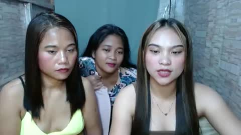 Snapshot of ur_prettymitch chatting on October 2025 03:31:01 PM ur_prettymitch online show from October 2025 03:31:01 PM