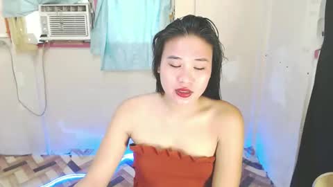 Snapshot of ur_ugly_princess chatting on April 2026 12:00:01 AM chesca online show from April 2026 12:00:01 AM