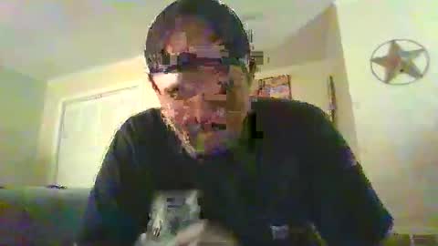ur_zaddy4now online show from January 2025 05:05:02 AM