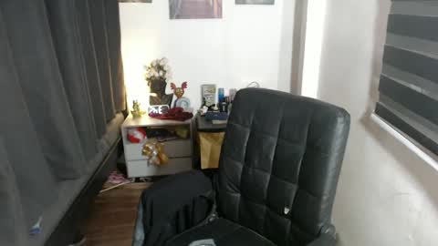 Snapshot of urasaintwink chatting on December 2024 10:23:02 AM Bran online show from December 2024 10:23:02 AM