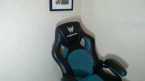 urasian_femboyxxx online show from April 2026 05:07:01 PM