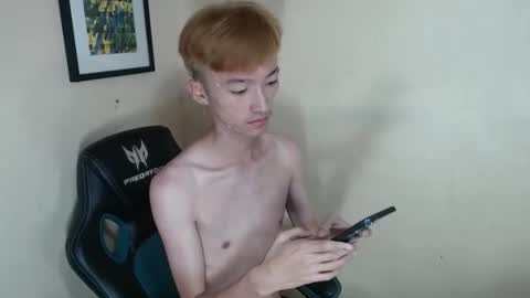 urasian_femboyxxx online show from April 2026 03:06:01 PM