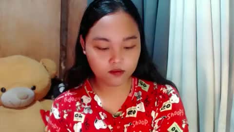 Snapshot of urasian_hotchix69 chatting on November 2025 03:50:02 AM Lycah online show from November 2025 03:50:02 AM